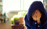 ترس دختر جوان از ازدواج بخاطر سرنوشت تلخ مادرش