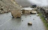 ریزش مرگبار سنگ در جاده هراز