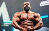 هادی چوپان: خنجر به پهلویم زدند