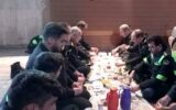 همدلی سفره افطار نیروهای انتظامی مشهد همدلی سفره افطار نیروهای انتظامی مشهد