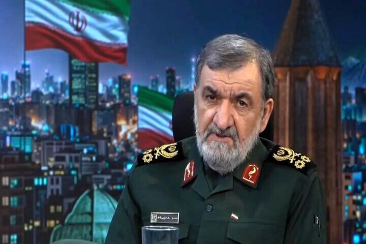 گردن آمریکا در تنگه هرمز در دست ماست
